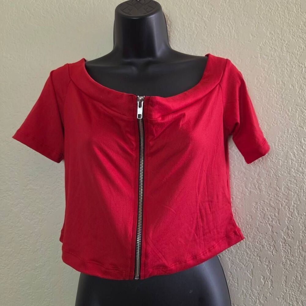 Switchblade Stiletto Zipper Front Crop Top